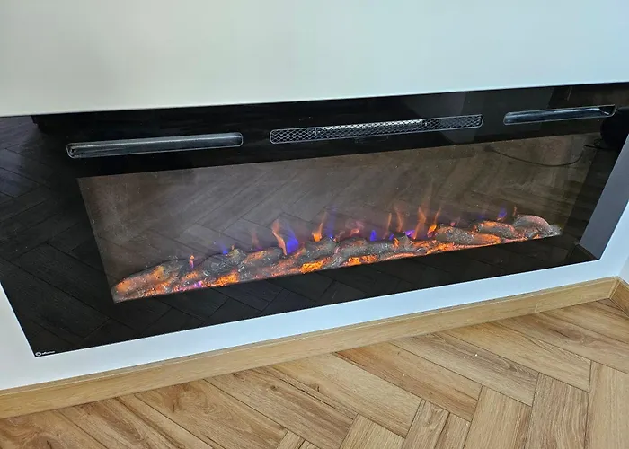 Blue Port * Debina (Ustka)